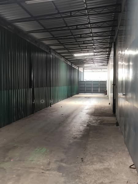 Factory for Sale in Bukit Kemuning (Shah Alam) - John Liew - Corridor - PropertyGuru.com.my