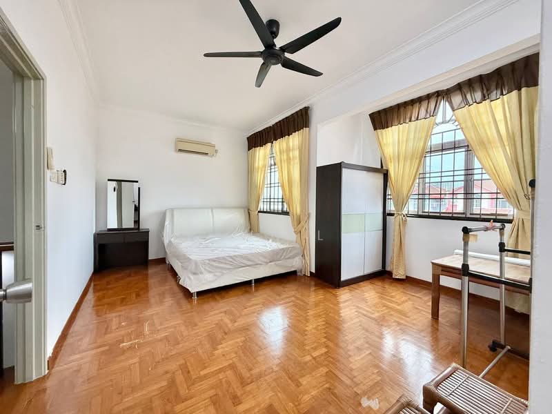 Rumah Teres 1.5 Tingkat untuk Dijual di Taman Daya (Johor Bahru) - Shawn Lim - PropertyGuru.com.my