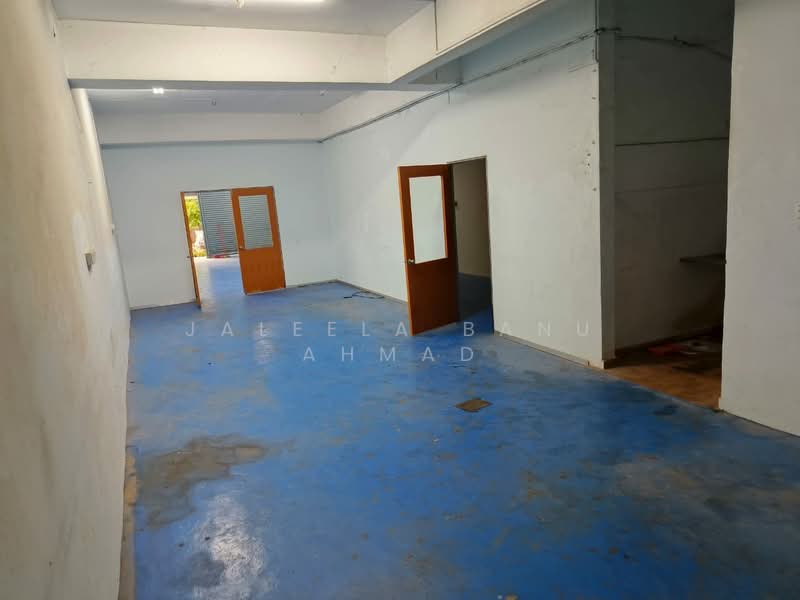 Shop / Office for Sale in Shah Alam (Selangor) - Jaleela Banu Ahmad - Interior - PropertyGuru.com.my