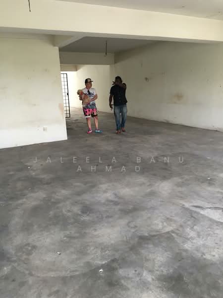 Shop / Office for Sale in Shah Alam (Selangor) - Jaleela Banu Ahmad - Interior - PropertyGuru.com.my