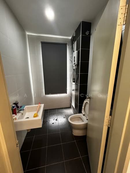 2.5-storey Terraced House for Rent in Masai (Johor) - Jameson Choo - Bathroom - PropertyGuru.com.my