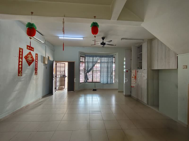 Rumah Teres 2 Tingkat untuk Dijual di Taman Bukit Tiram (Ulu Tiram) - Chew Ping - PropertyGuru.com.my