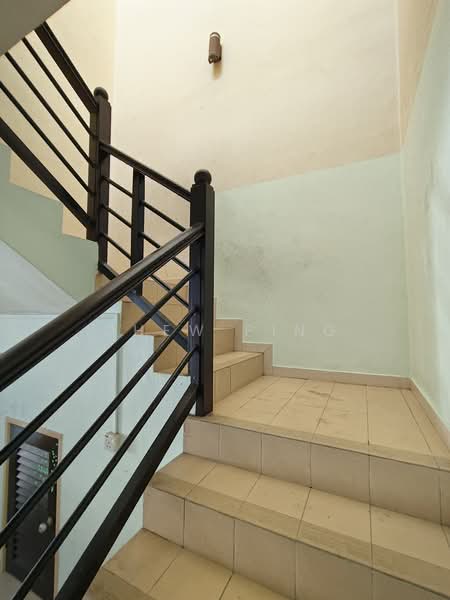 Rumah Teres 2 Tingkat untuk Dijual di Taman Bukit Tiram (Ulu Tiram) - Chew Ping - PropertyGuru.com.my