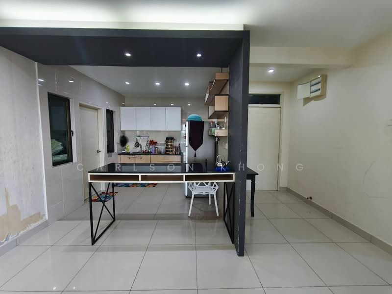 Condominium for Sale at Atmosfera Kondominium - Carlson Khong - Kitchen - PropertyGuru.com.my