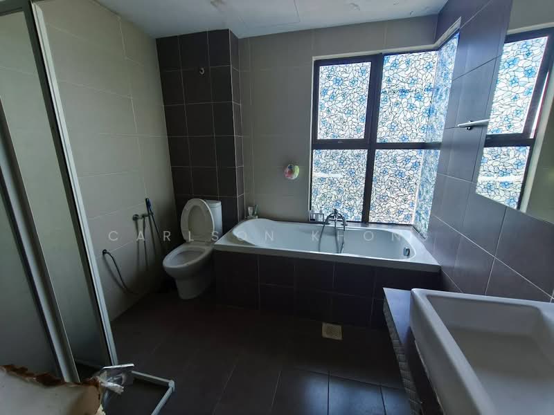 Condominium for Sale at Atmosfera Kondominium - Carlson Khong - Bathroom - PropertyGuru.com.my