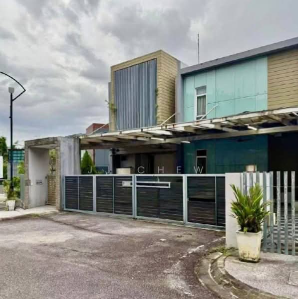 Semi-Detached House for Sale in Taman Melawati (Ulu Kelang) - JJ Chew - Exterior - PropertyGuru.com.my