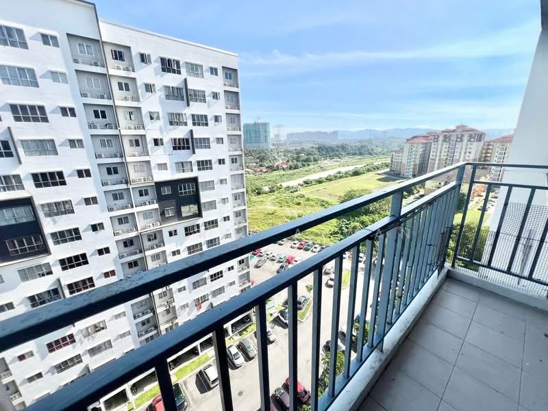 Pangsapuri untuk Dijual di Putra Impian - Ashraf Azwan - Balcony - PropertyGuru.com.my