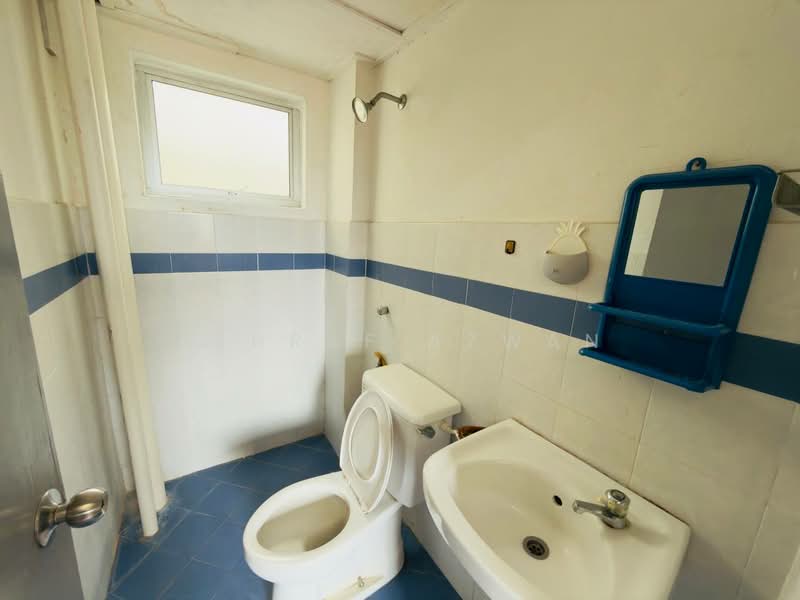 Condominium for Sale at Sri Hijau - Ashraf Azwan - Bathroom - PropertyGuru.com.my