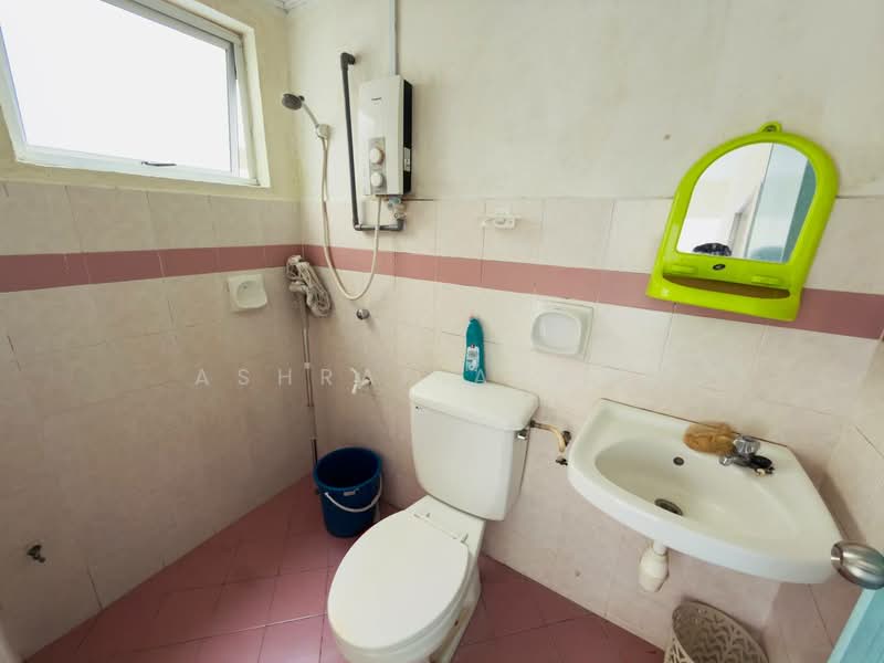 Condominium for Sale at Sri Hijau - Ashraf Azwan - Bathroom - PropertyGuru.com.my