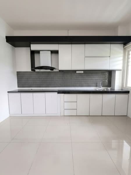 Rumah Teres 3 Tingkat untuk Disewa di Taman Perpaduan Koperasi (Tambun) - Qazin Khoo - Kitchen - PropertyGuru.com.my