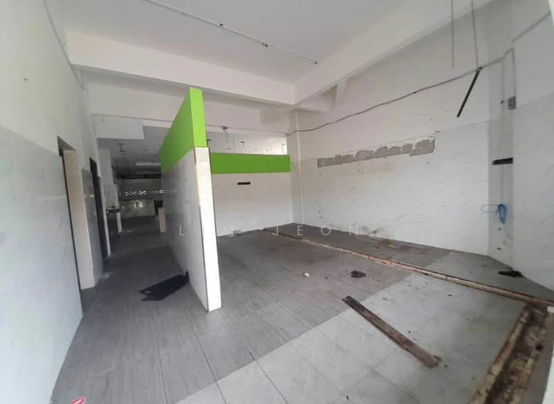 Kedai / Pejabat untuk Disewa di Saujana Permai (Shah Alam) - Lim Jeon - Interior - PropertyGuru.com.my