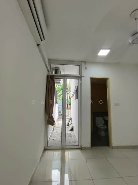 3-storey Terraced House for Rent in Taman Subang Mas (Subang Jaya) - Carlos Ng - Bathroom - PropertyGuru.com.my
