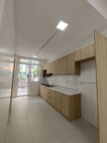 3-storey Terraced House for Rent in Taman Subang Mas (Subang Jaya) - Carlos Ng - Kitchen - PropertyGuru.com.my