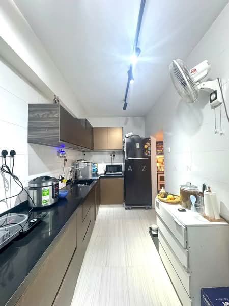 Condominium for Sale at Bayu Tasik 1 - Ashraf Azwan - Kitchen - PropertyGuru.com.my