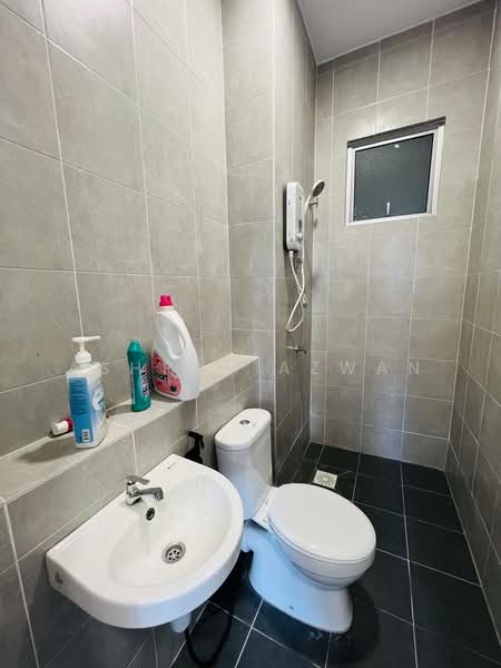 Condominium for Sale at Residensi Adelia 2 - Ashraf Azwan - Bathroom - PropertyGuru.com.my
