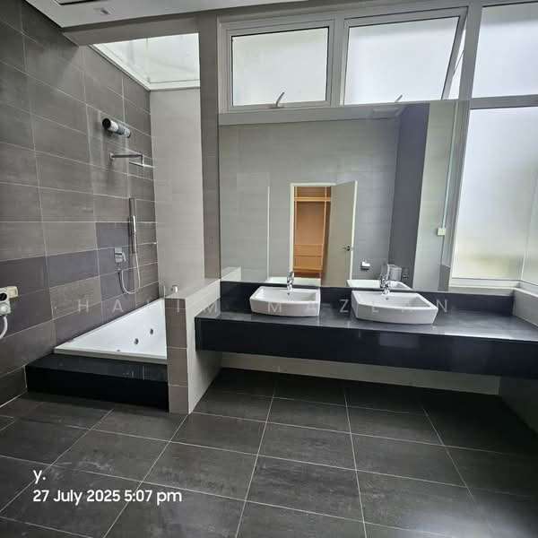 Bungalow for Rent in Ampang Jaya (Ampang) - Halim Mazlan - Bathroom - PropertyGuru.com.my