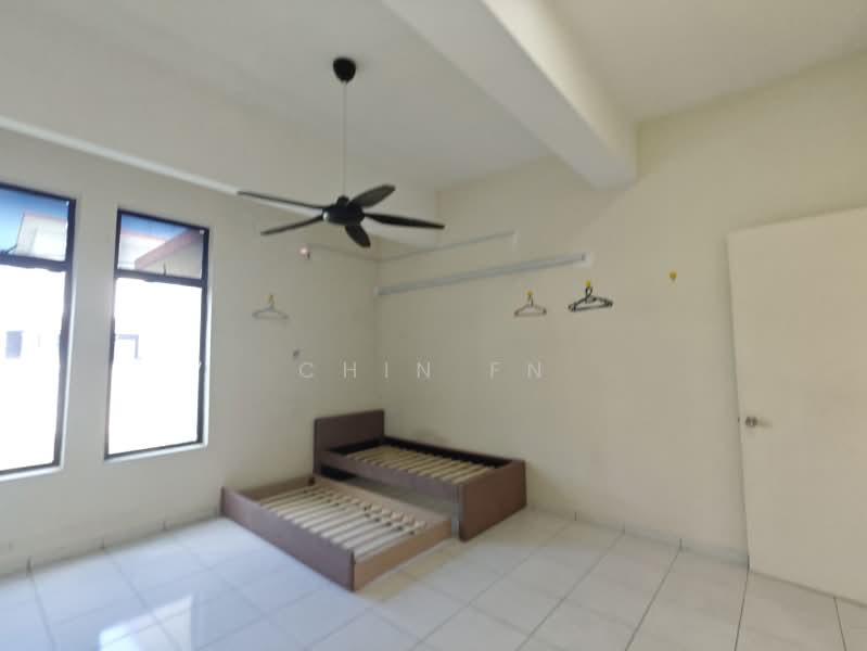 Rumah Berkembar untuk Dijual di Taman Ozana Impian (Bukit Katil) - CHIN FN - Bedroom - PropertyGuru.com.my