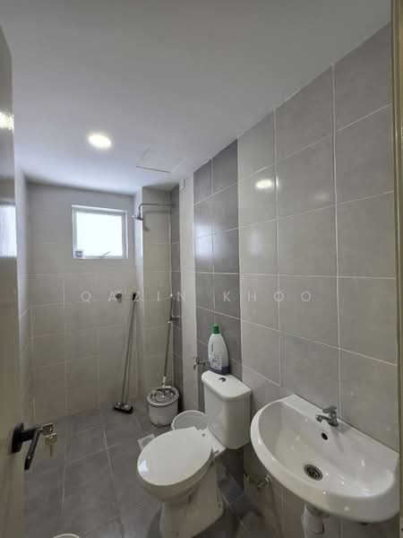 Condominium for Sale at Casa Residences - Qazin Khoo - Bathroom - PropertyGuru.com.my