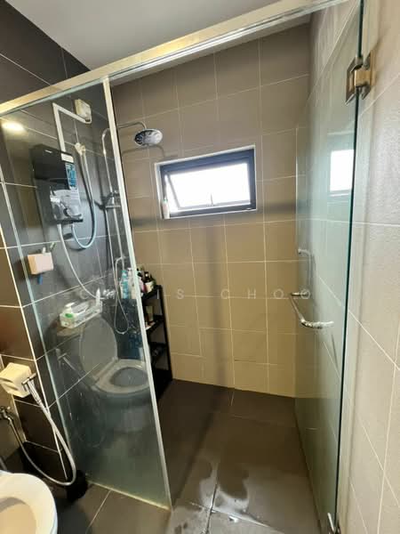 Terraced House for Sale in Kajang East (Semenyih) - Chris Choo - Bathroom - PropertyGuru.com.my
