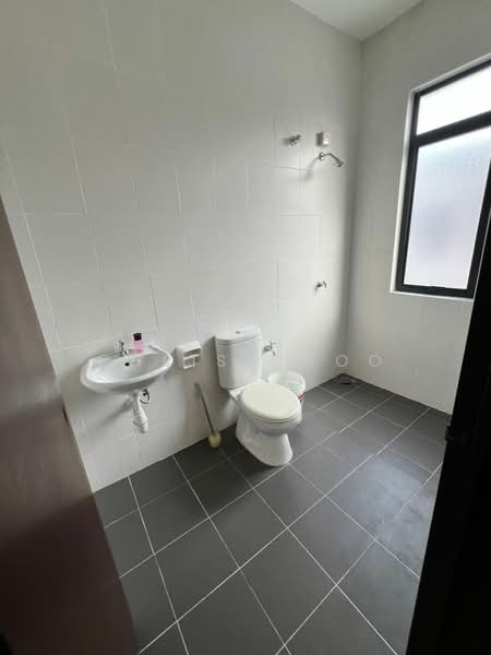Terraced House for Sale in Kajang East (Semenyih) - Chris Choo - Bathroom - PropertyGuru.com.my