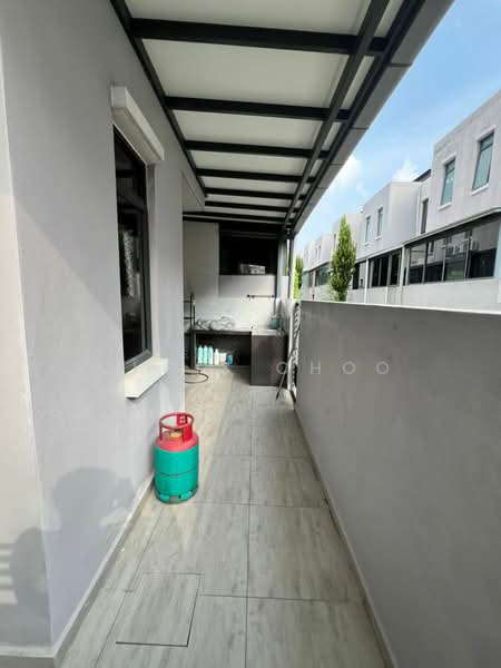 Terraced House for Sale in Kajang East (Semenyih) - Chris Choo - Balcony - PropertyGuru.com.my