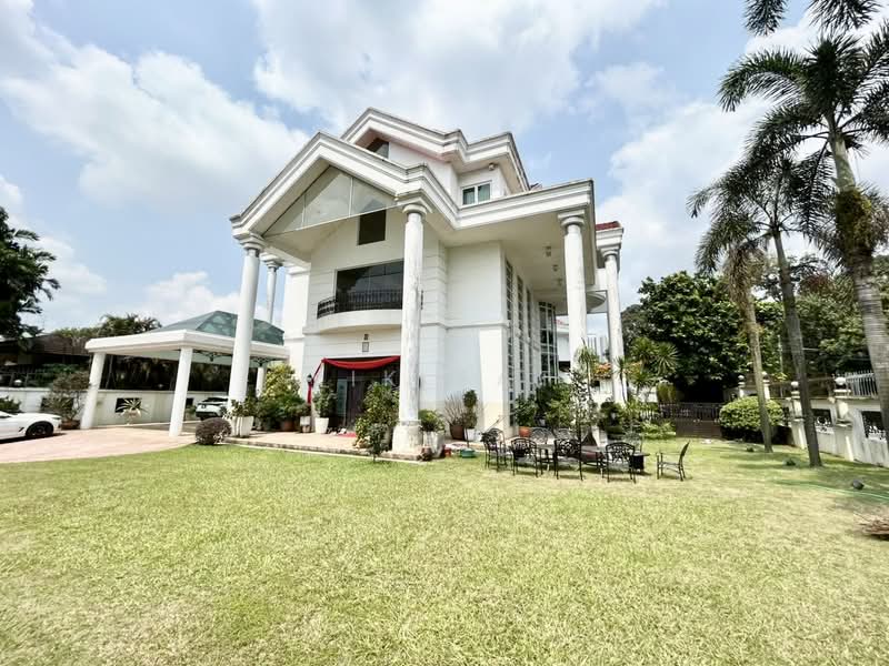 Rumah Banglo untuk Dijual di Taman Stulang Laut (Johor Bahru) - Yik Tat - PropertyGuru.com.my