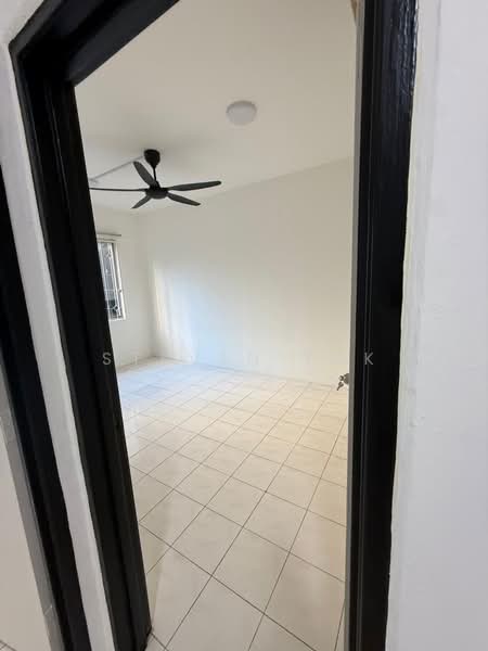 Apartment for Rent at Vista Pinggiran Apartment - Steven Yak - PropertyGuru.com.my