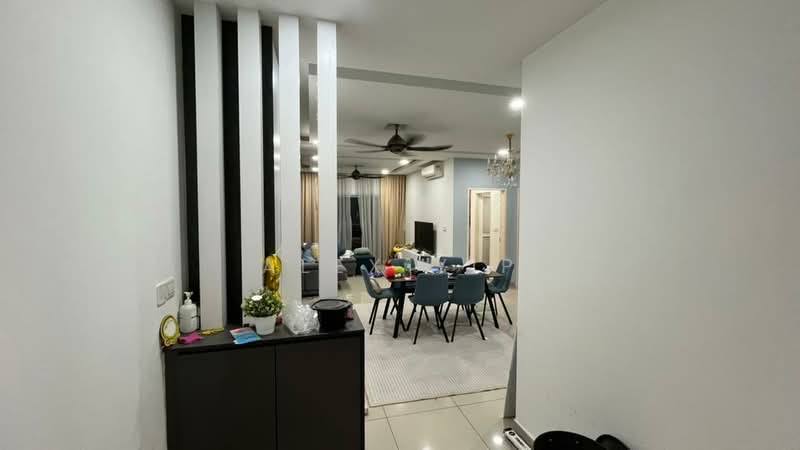 Condominium for Rent at The Holmes 1 - Alex Yip - Living Room - PropertyGuru.com.my