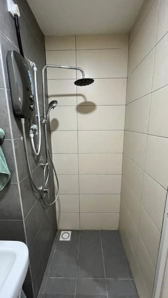 Condominium for Rent at The Holmes 1 - Alex Yip - Bathroom - PropertyGuru.com.my
