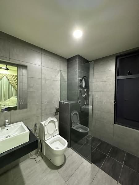 Service Residence for Sale at The Era @ Duta North - Wilson Ching - Bathroom - PropertyGuru.com.my