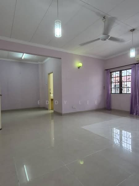 Rumah Teres 2 Tingkat untuk Dijual di Bandar Tun Hussein Onn (Cheras) - Eddy Lee - Living Room - PropertyGuru.com.my