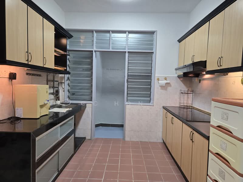 Condominium for Rent at Bukit Pandan Kondominium 2 - CC Hong - Kitchen - PropertyGuru.com.my