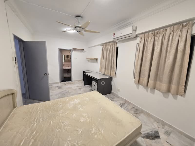 Condominium for Rent at Bukit Pandan Kondominium 2 - CC Hong - Bedroom - PropertyGuru.com.my