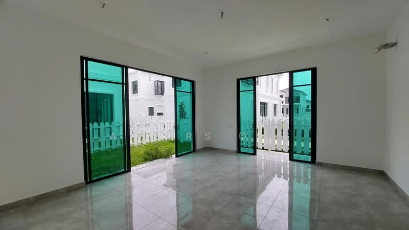 Rumah Banglo untuk Disewa di Bandar Cassia (Batu Kawan) - Anders Ong - Living Room - PropertyGuru.com.my