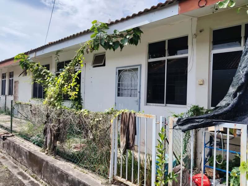 Rumah Teres 1 Tingkat untuk Dijual di Taman Angkasa Nuri (Durian Tunggal) - CHIN FN - Exterior - PropertyGuru.com.my
