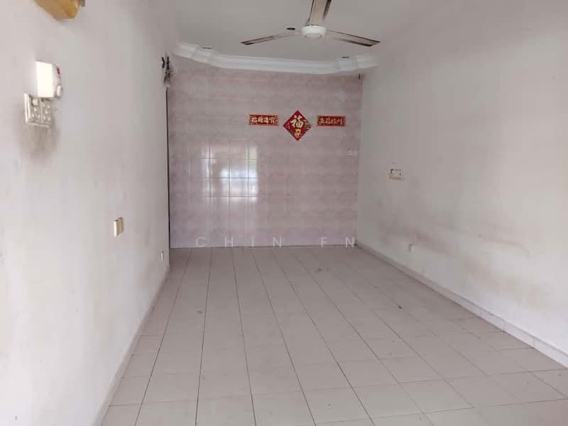 Rumah Teres 1 Tingkat untuk Dijual di Taman Angkasa Nuri (Durian Tunggal) - CHIN FN - Interior - PropertyGuru.com.my