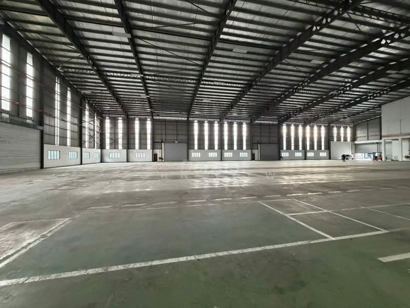 Warehouse for Rent in Seksyen 15 (Shah Alam) - John Liew - Interior - PropertyGuru.com.my