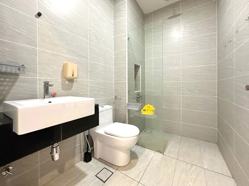 2.5-storey Terraced House for Sale in Iskandar Puteri (Nusajaya) (Johor) - Rachael Lew - Bathroom - PropertyGuru.com.my