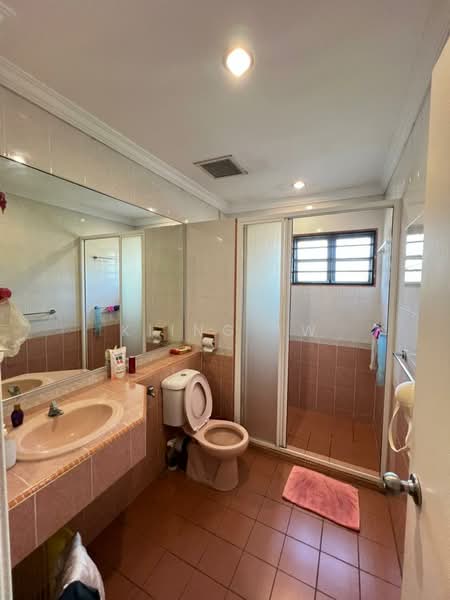 2-storey Terraced House for Sale in Petaling Jaya (Selangor) - Kiing TW - Bathroom - PropertyGuru.com.my