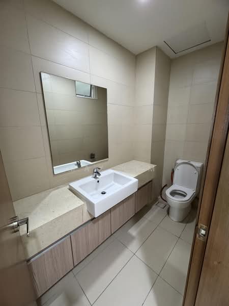 Condominium for Rent at Sri Putramas III / Royal Regent - Max Lim - Bathroom - PropertyGuru.com.my