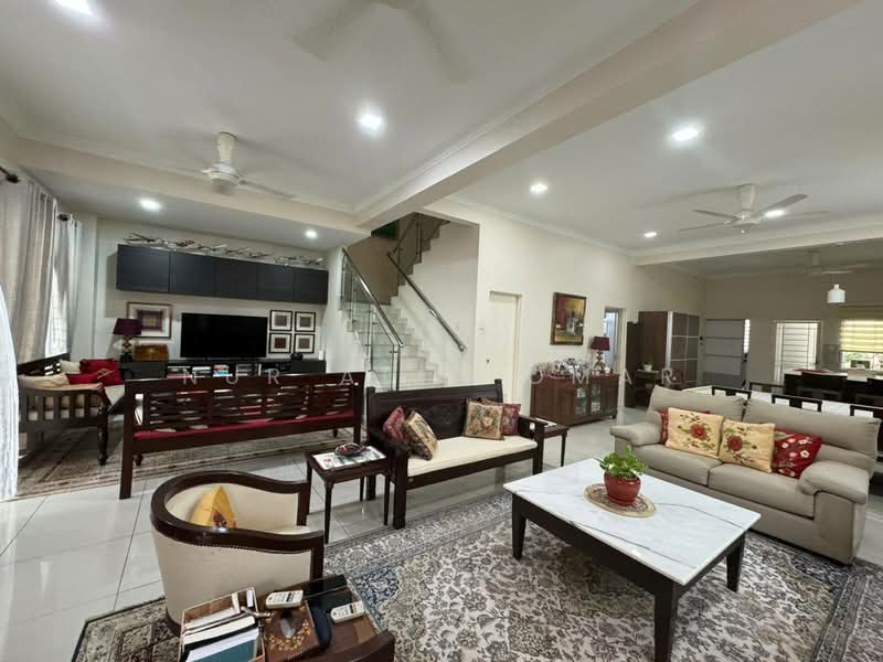 Rumah Teres 2 Tingkat untuk Dijual di Shah Alam (Selangor) - Nur Alia Omar - Living Room - PropertyGuru.com.my