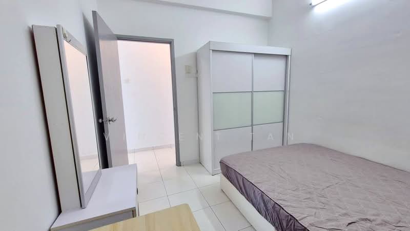 Condominium for Rent at The Golden Triangle Condominium - Vincent Tan - Bedroom - PropertyGuru.com.my