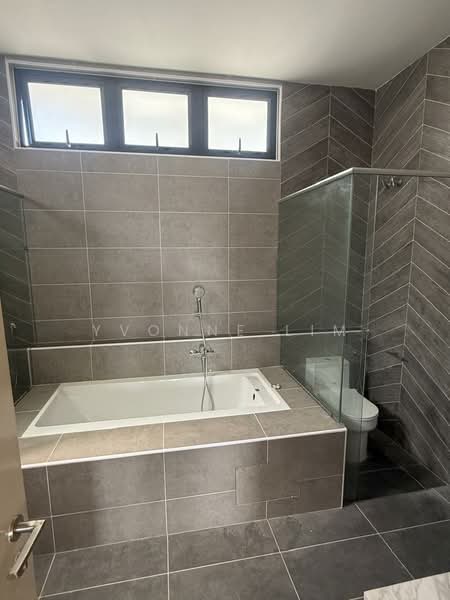 Semi-Detached House for Sale in Iskandar Puteri (Nusajaya) (Johor) - Yvonne Lim - Bathroom - PropertyGuru.com.my