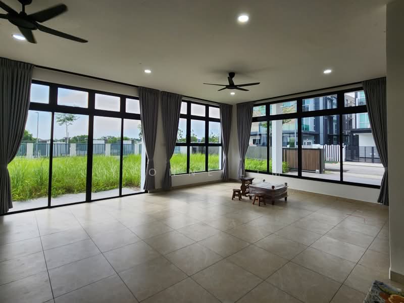 Semi-Detached House for Sale in Iskandar Puteri (Nusajaya) (Johor) - Yvonne Lim - Living Room - PropertyGuru.com.my