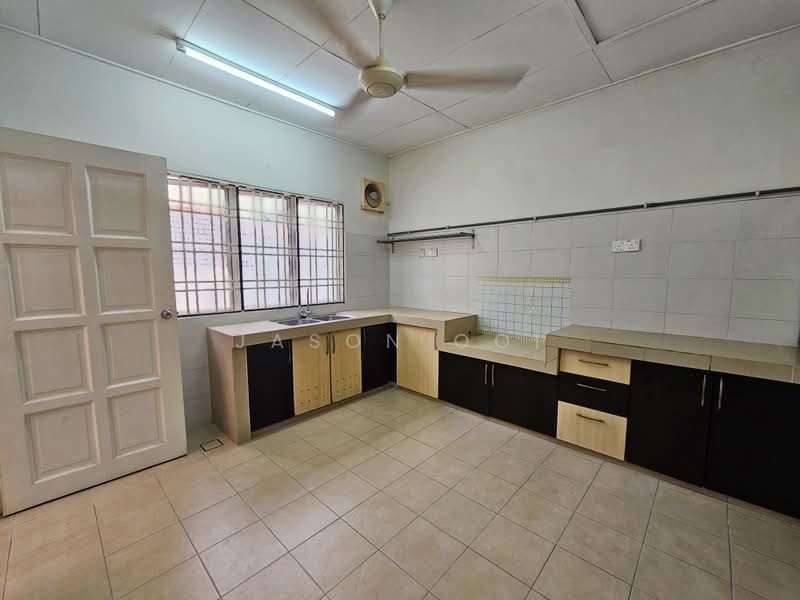 Rumah Teres 2 Tingkat untuk Disewa di Putra Permai (Subang Jaya) - Jason Ooi - PropertyGuru.com.my
