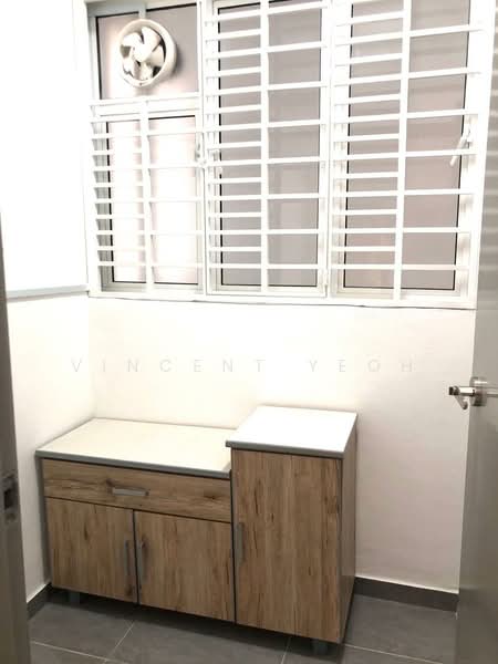 Condominium for Sale at Iris Residence - Vincent Yeoh - Interior - PropertyGuru.com.my