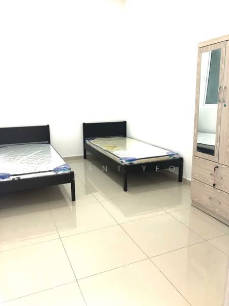 Condominium for Sale at Iris Residence - Vincent Yeoh - Bedroom - PropertyGuru.com.my