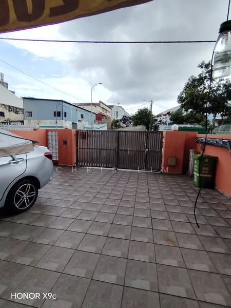 2-storey Terraced House for Sale in Taman Mutiara Barat (Cheras) - Chris Lim - Exterior - PropertyGuru.com.my
