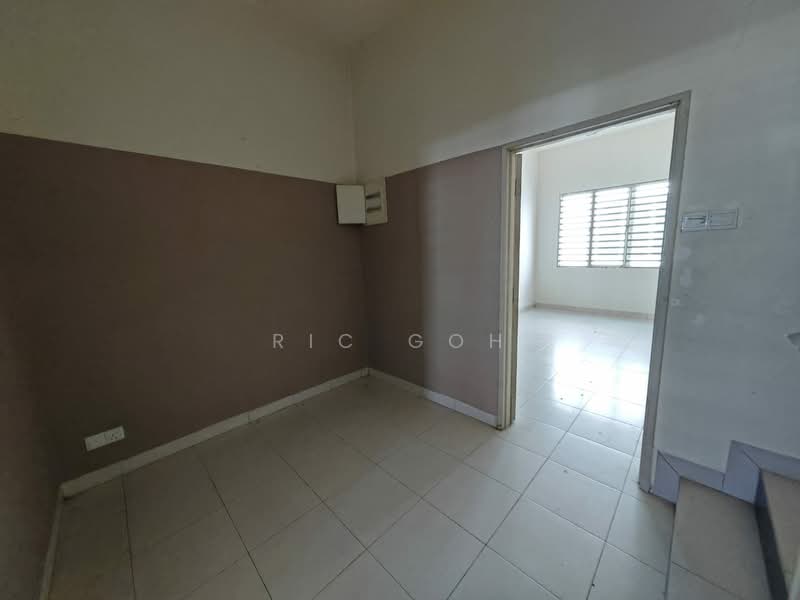 Rumah Teres 3 Tingkat untuk Dijual di Taman Lembah Indah (Simpang Ampat) - Ric Goh - Interior - PropertyGuru.com.my