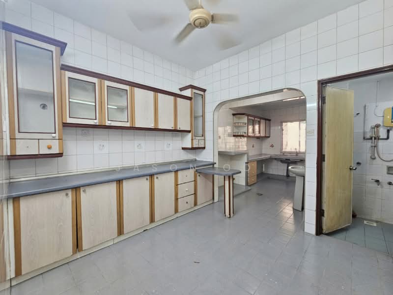 Rumah Teres 2 Tingkat untuk Disewa di Usj 11 (Subang Jaya) - Jason Ooi - Kitchen - PropertyGuru.com.my